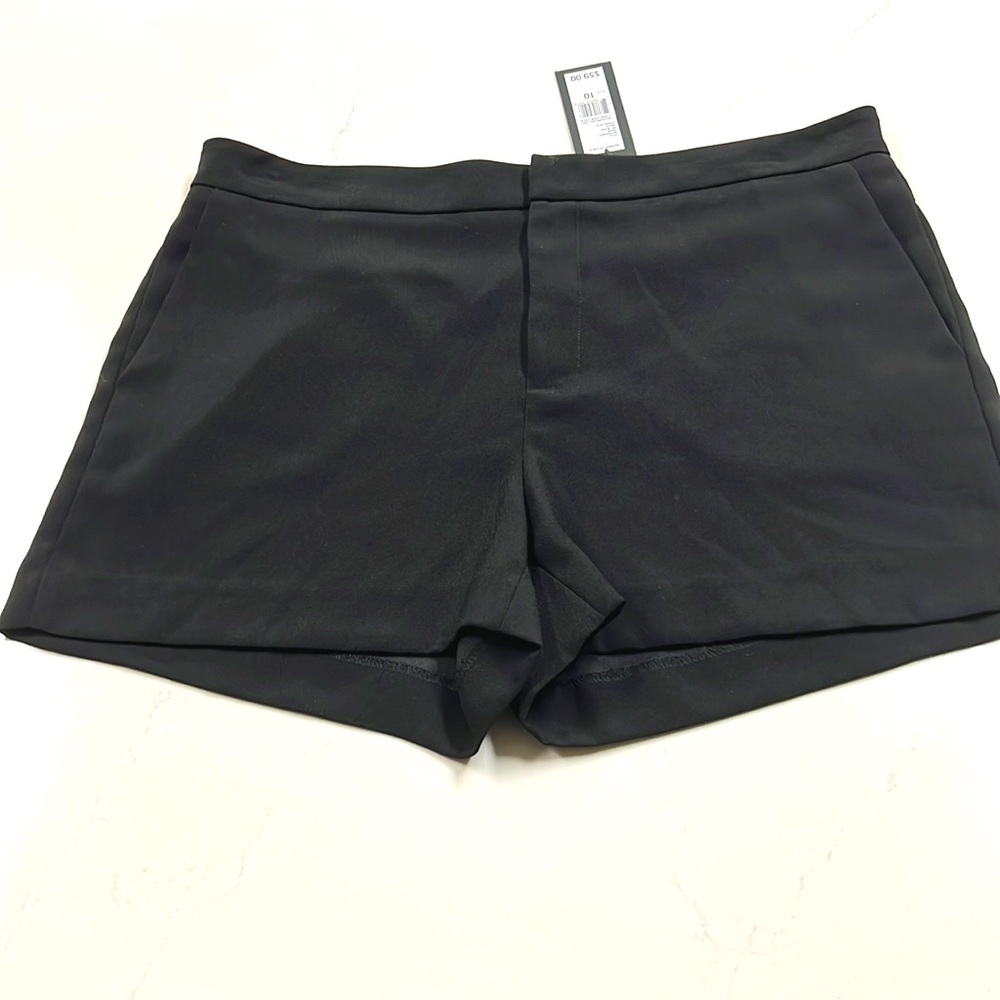 NWT Black Kenneth Cole dressy Shorts.